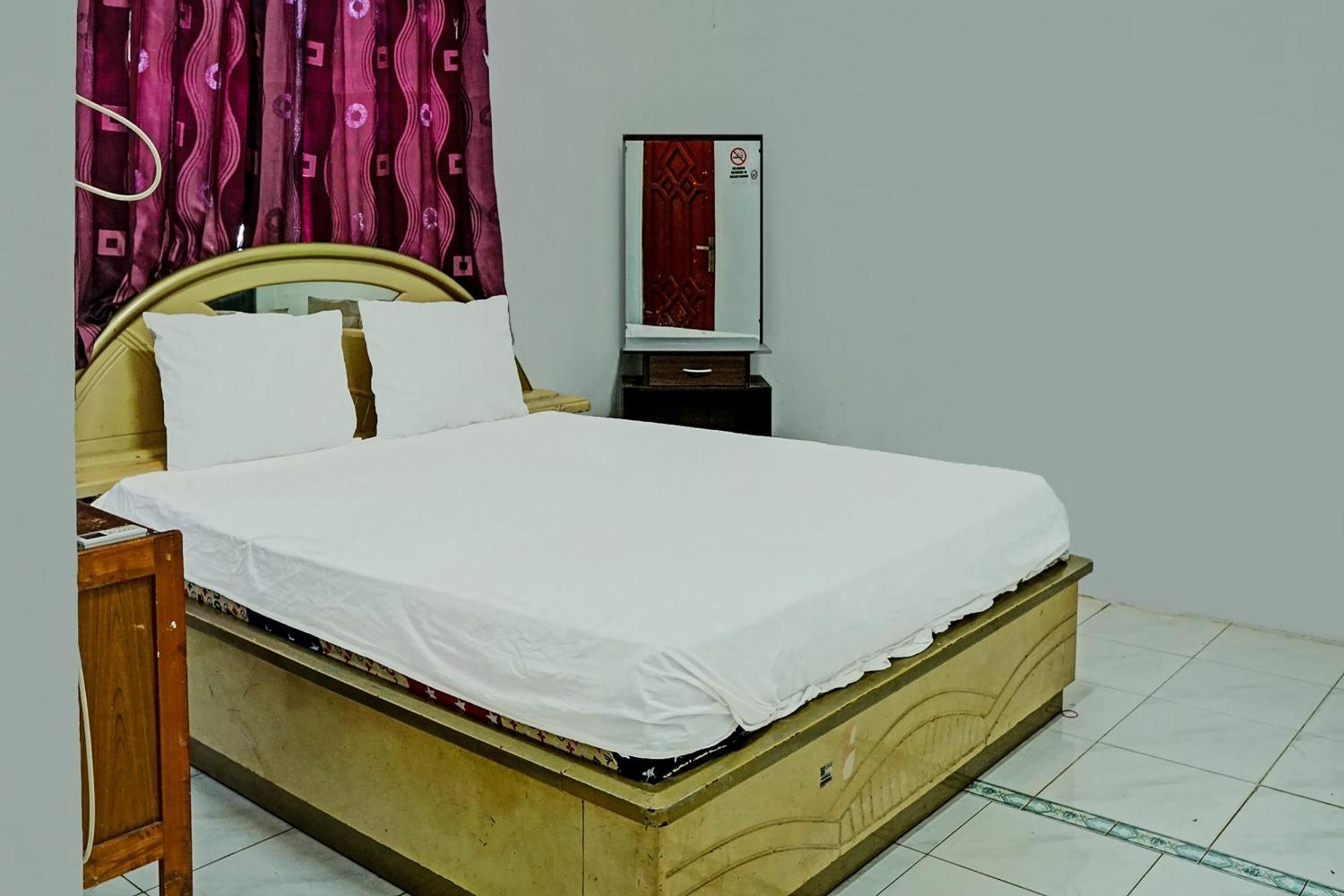 Spot On 92196 Kost Axcel Hotel Banjarmasin (South Kalimantan)